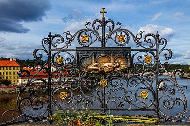 《最终幻想7：重生》台北电玩展演示 展示战斗召唤等